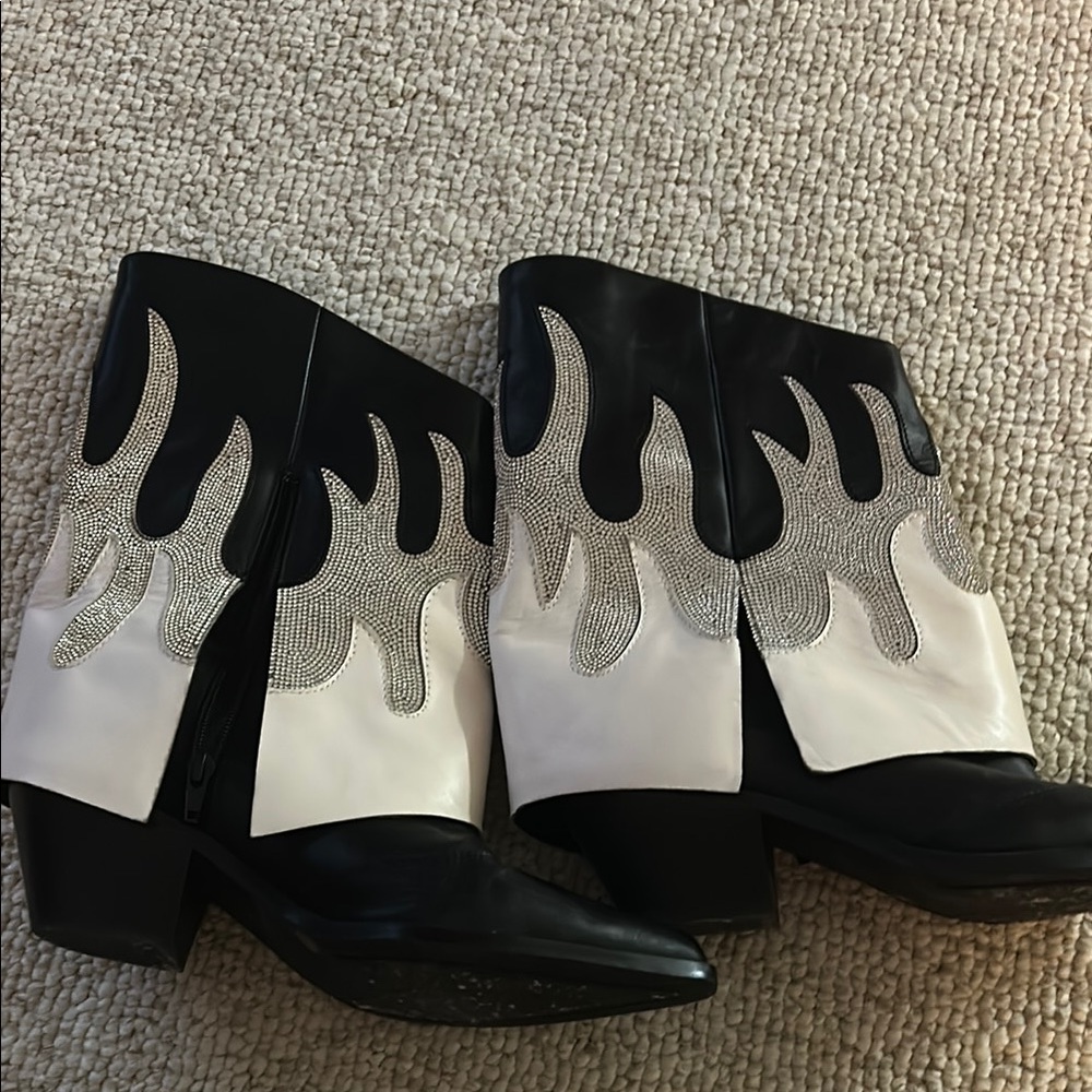 Gianni Bini Black and White Ankle Booties with Flame Design